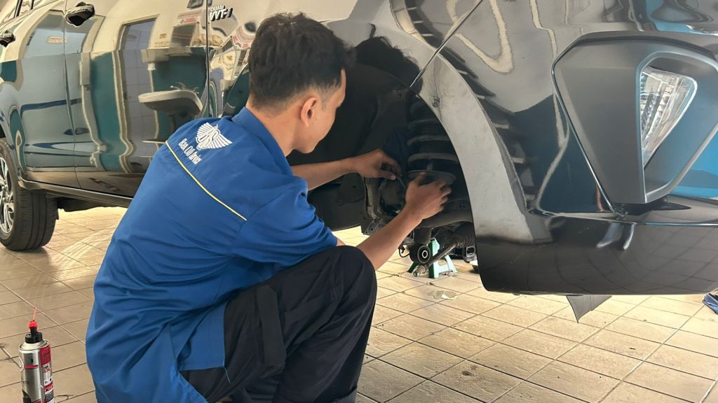 Tips Perawatan dan Servis Kaki-Kaki